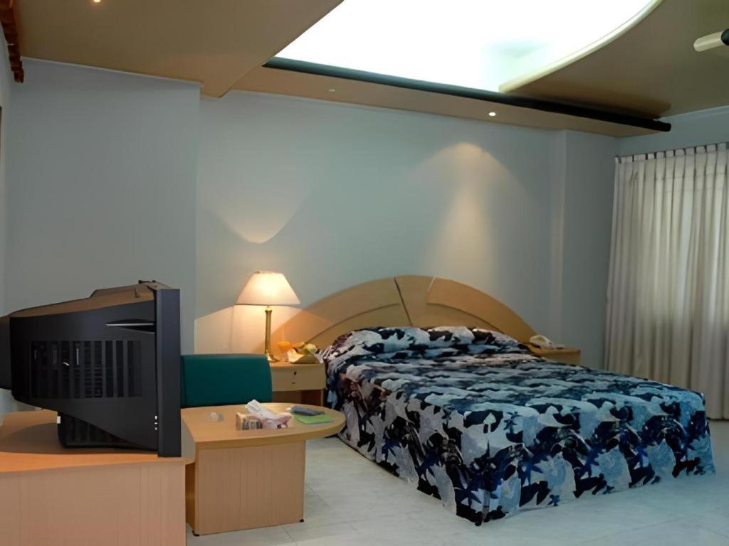 Hotel Tower Inn, Chittagong Esterno foto