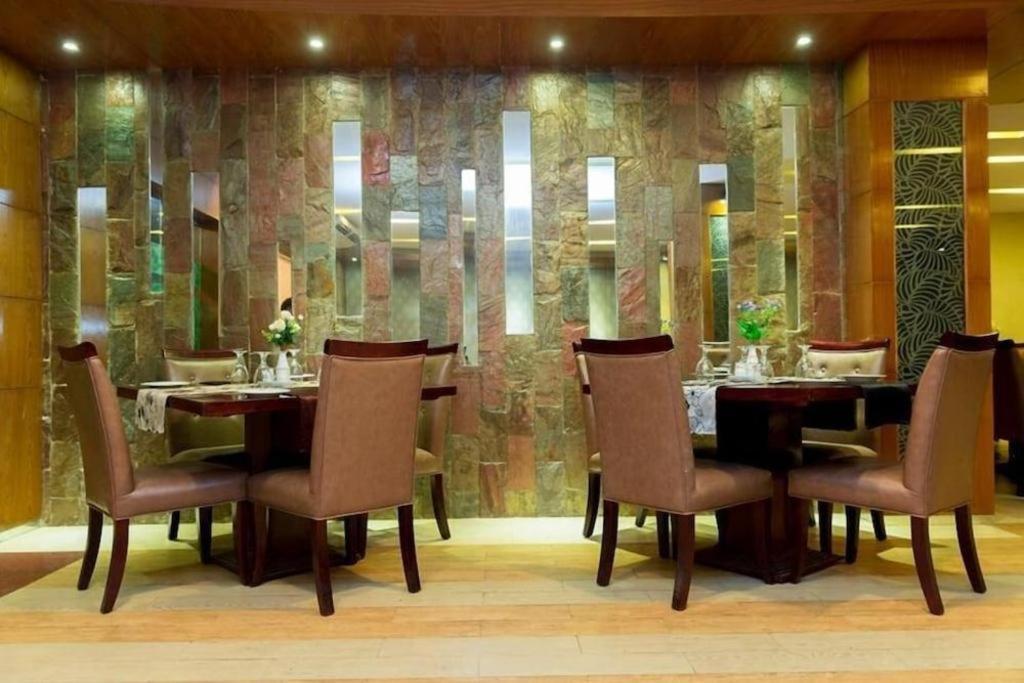 Hotel Tower Inn, Chittagong Esterno foto